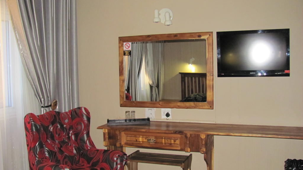 Ivory Tusk Lodge Tzaneen Zimmer foto