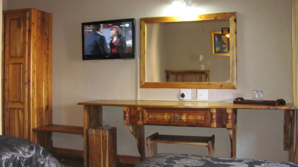 Ivory Tusk Lodge Tzaneen Zimmer foto